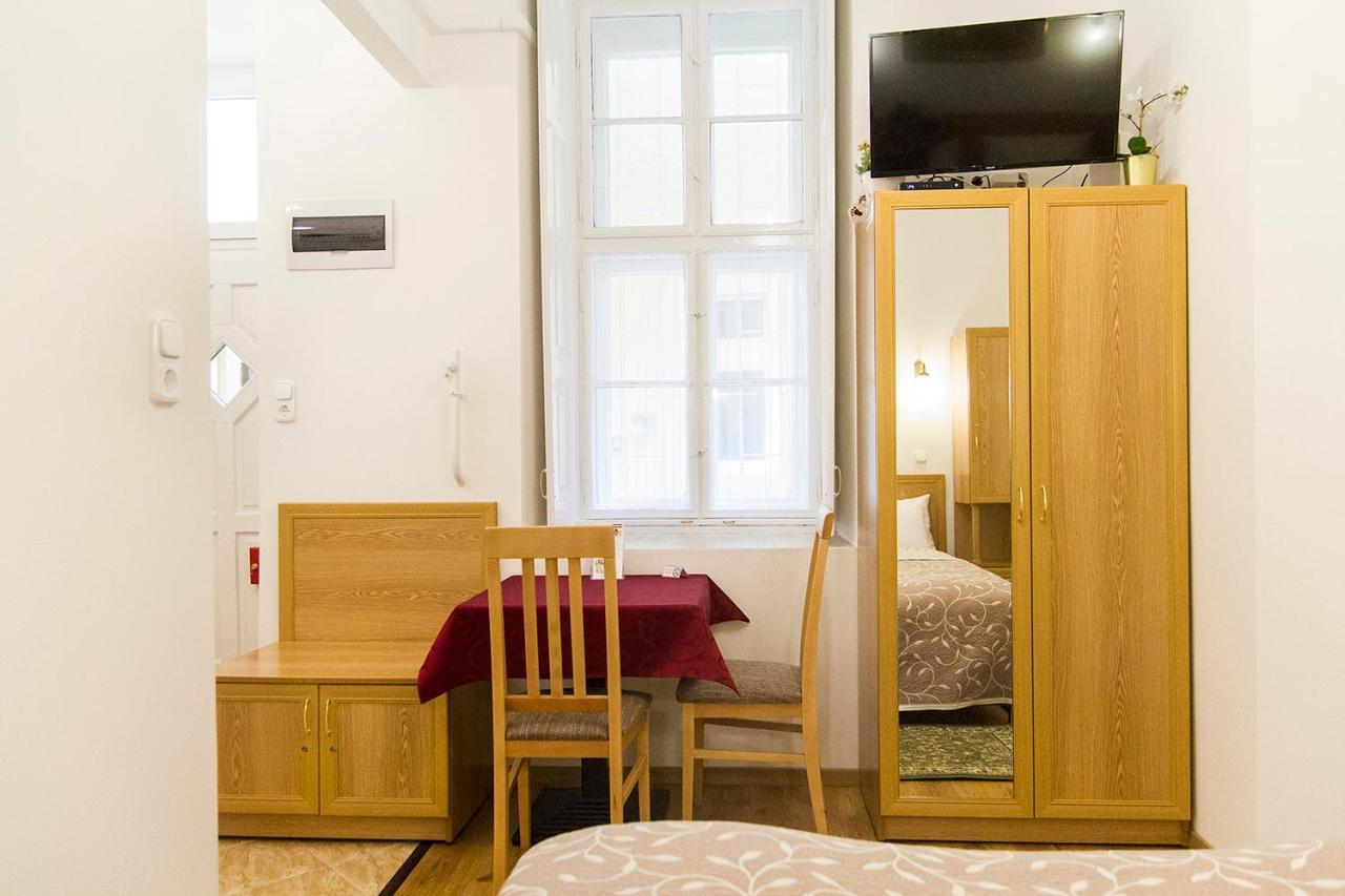 Authentic Akacfa Apartment Budapešť Exteriér fotografie