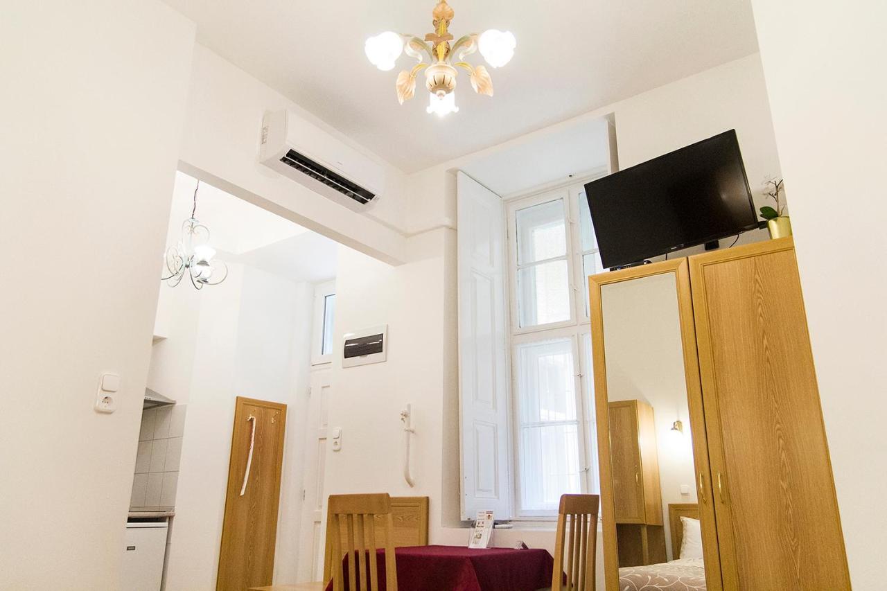 Authentic Akacfa Apartment Budapešť Exteriér fotografie