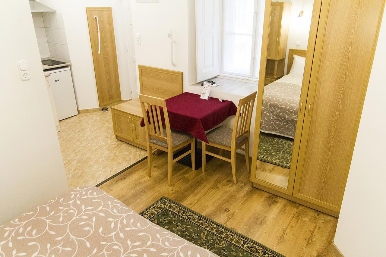Authentic Akacfa Apartment Budapešť Exteriér fotografie