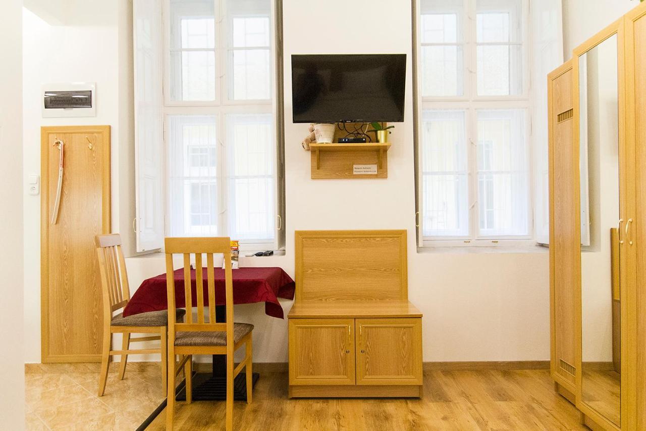 Authentic Akacfa Apartment Budapešť Exteriér fotografie